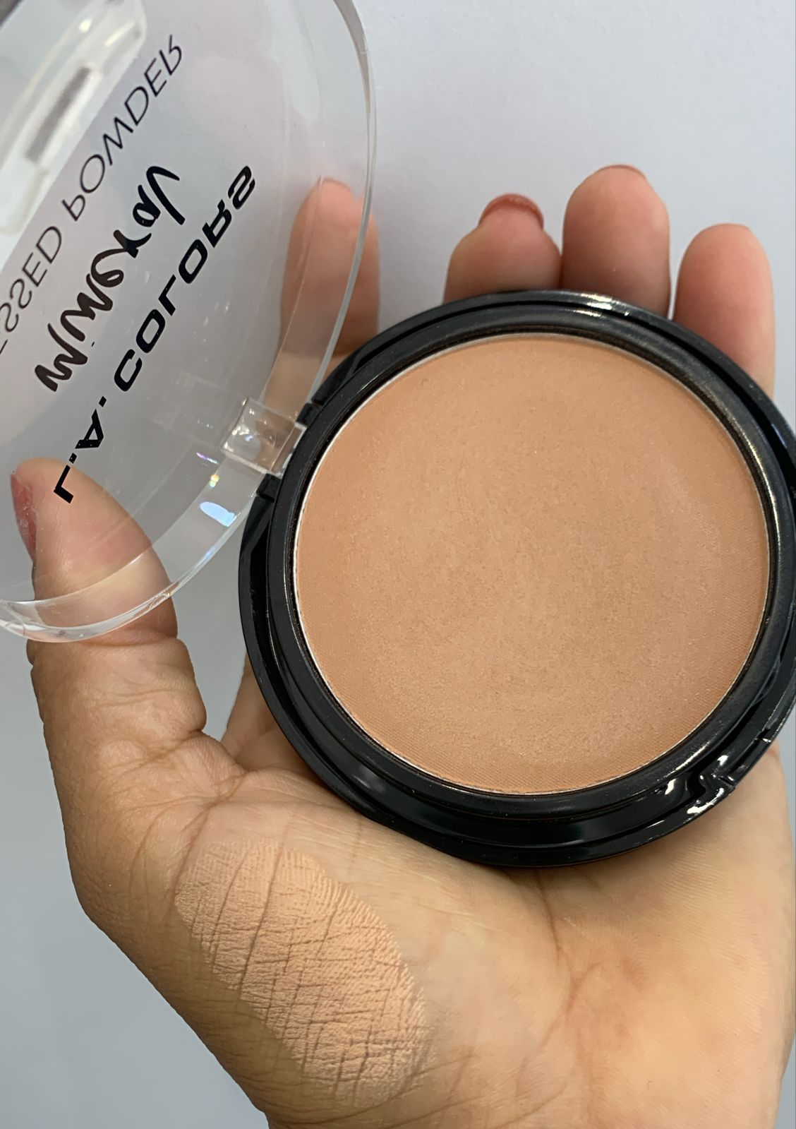 POLVO COMPACTO MINEALIZADOR L.A COLORS