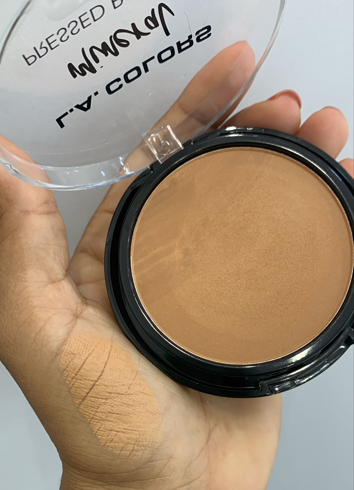 POLVO COMPACTO MINEALIZADOR L.A COLORS
